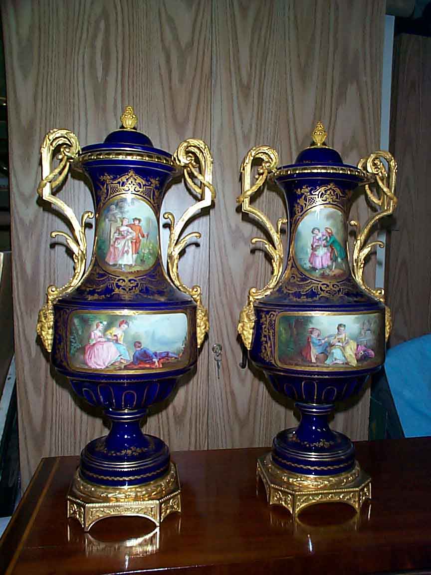 Porcelain vases - restored!